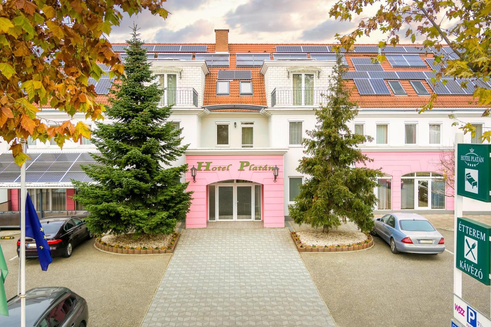 Platan Hotel Debrecen Exterior foto